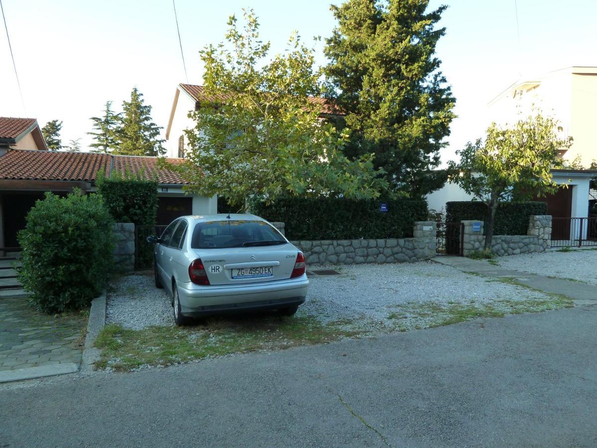 יאדראנובו Apartment Nada 1 מראה חיצוני תמונה