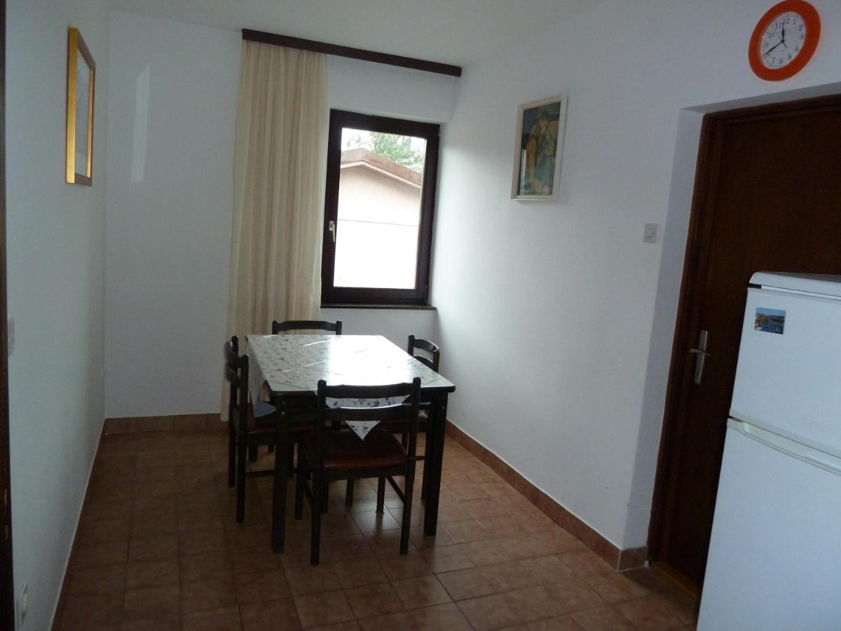 יאדראנובו Apartment Nada 1 מראה חיצוני תמונה